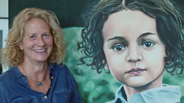 Künstlerin Michaela Berbner stellt im Barmstedter Rathaus aus SHZ