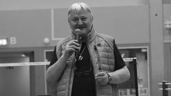 Heinz Bußmann, Delmenhorster Eventmanager, ist im Alter von 70 Jahren gestorben.