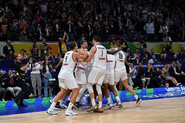 Basketball-WM: Deutschland Holt Gold Und Ist Weltmeister | SHZ