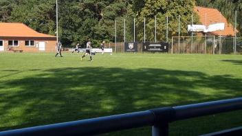 Im Video: FC SW Kalkriese lässt SC Quakenbrück beim 6:1 keine Chance
