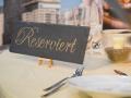 Recht im Restaurant: Reservierungsstreit und gefährliche Filets
