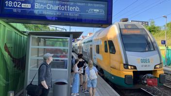 Braucht im kommenden Jahr zwischen August und Dezember eine Stunde länger nach berlin: die Odeg-Bahnen der Linie RE8