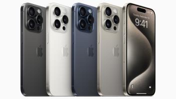 Das Apple iPhone 15 Pro in verschiedenen Farben.