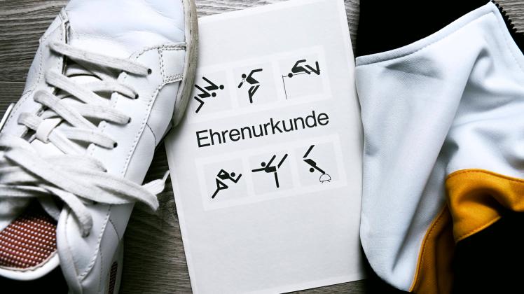 Ehrenurkunde der Bundesjugendspiele *** Honorary certificate of the Bundesjugendspiele