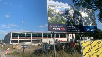 Die Baustelle der Firma Commeo im noch jungen Gewerbepark.