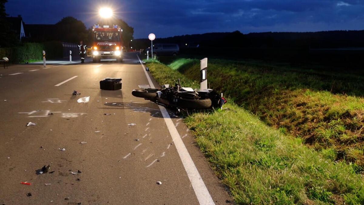 Schwerer Unfall In Ostercappeln: Auto Kollidiert Mit Motorradgruppe | NOZ