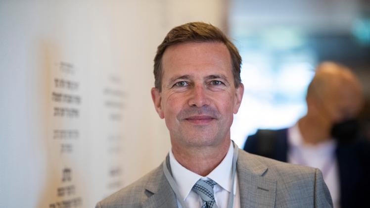 Bundesgesundheitsminister besucht Knesset in Jerusalem