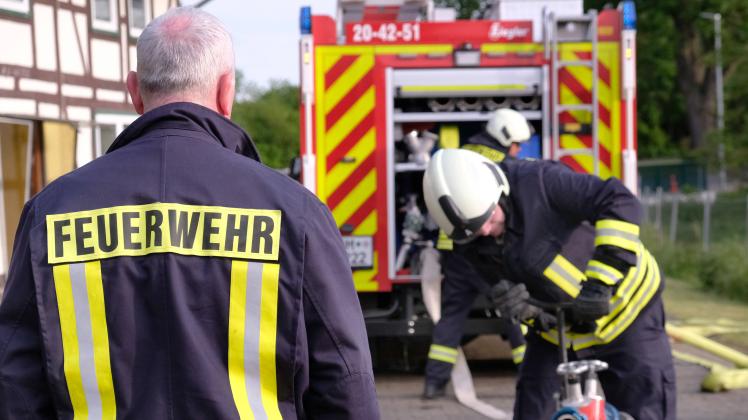 Feuerwehr in verschiedenen Bildern und Aktionen in Deutschland Feuerwehr in Deutschland *** Fire department in different