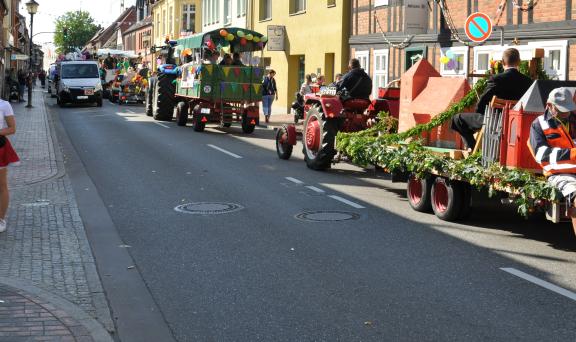 Goldberg Festumzug Wagen Goldberg Festumzug Wagen