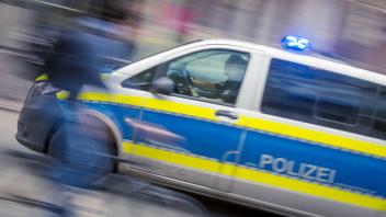 Polizeiauto Themenbild Symbolbild 18 09 17 Luebeck Schleswig Holstein Germany *** Police car Them