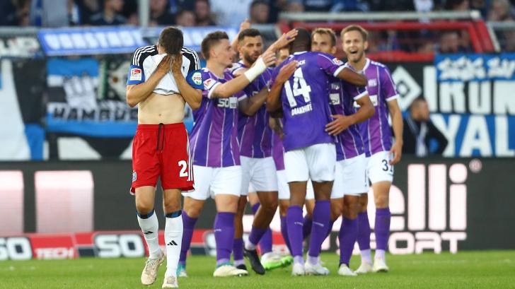 22.09.2023, xtgx, Fussball 2. Bundesliga, VfL Osnabrueck - Hamburger SV, v.l. Jonas Meffert (HSV, 23) enttaeuscht, schau