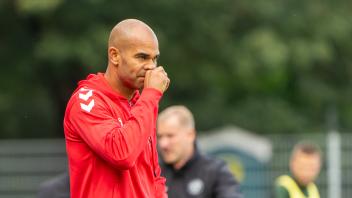 Fassungs- und sprachlos: Flensburgs Trainer Benjamin Eta.