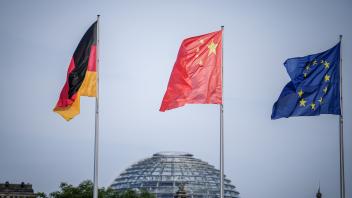 Deutschland-Besuch der chinesischen Regierung