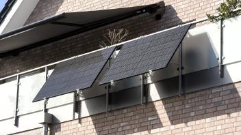 Photovoltaik und Balkonkraftwerke sind zentrale Themen in Windeby. Die Kommunalpolitiker haben dabei unterschiedliche Ansichten.