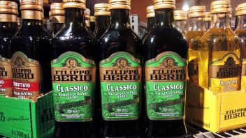 Filippo Berio Classico - Olivenöl. Die Salov SpA ist ein italienischer Speiseölehersteller. Das in Massarosa in der Prov