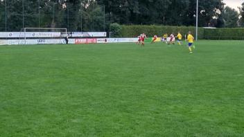 Im Video: Dank Reihs-Viererpack - SV Gehrde gewinnt dramatisches Duell beim SV Kettenkamp 4:3