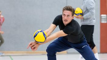 RL N/W - Herren - 23/24 - Volleyball - VfL Lintorf vs. SVG Lüneburg II