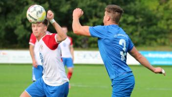 Endrit Ademi (27) - Jonas Burau (3)