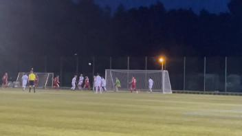Im Video: SF Lechtingen feiert 4:1-Heimsieg gegen Hagener SV 