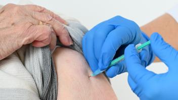 Hessen startet die Anmeldung für die zweite Impfgruppe