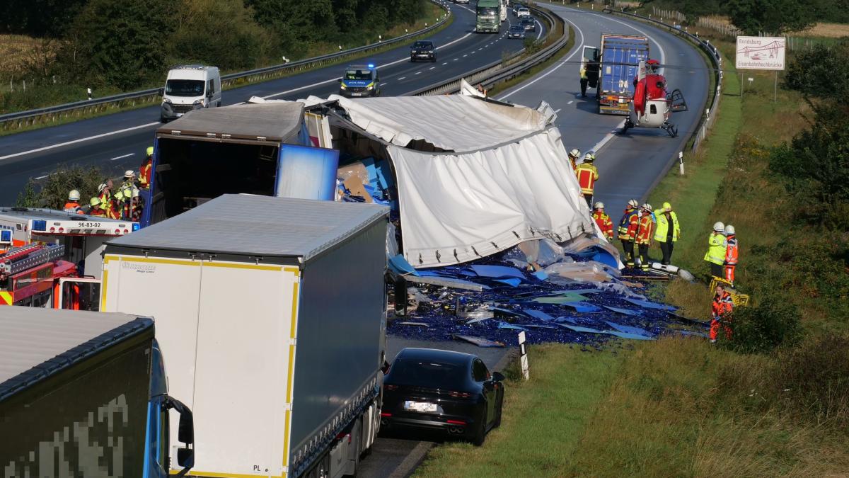 Unfall Mit Lkw: Vollsperrung Der A7 Ab Warder Richtung Flensburg | SHZ