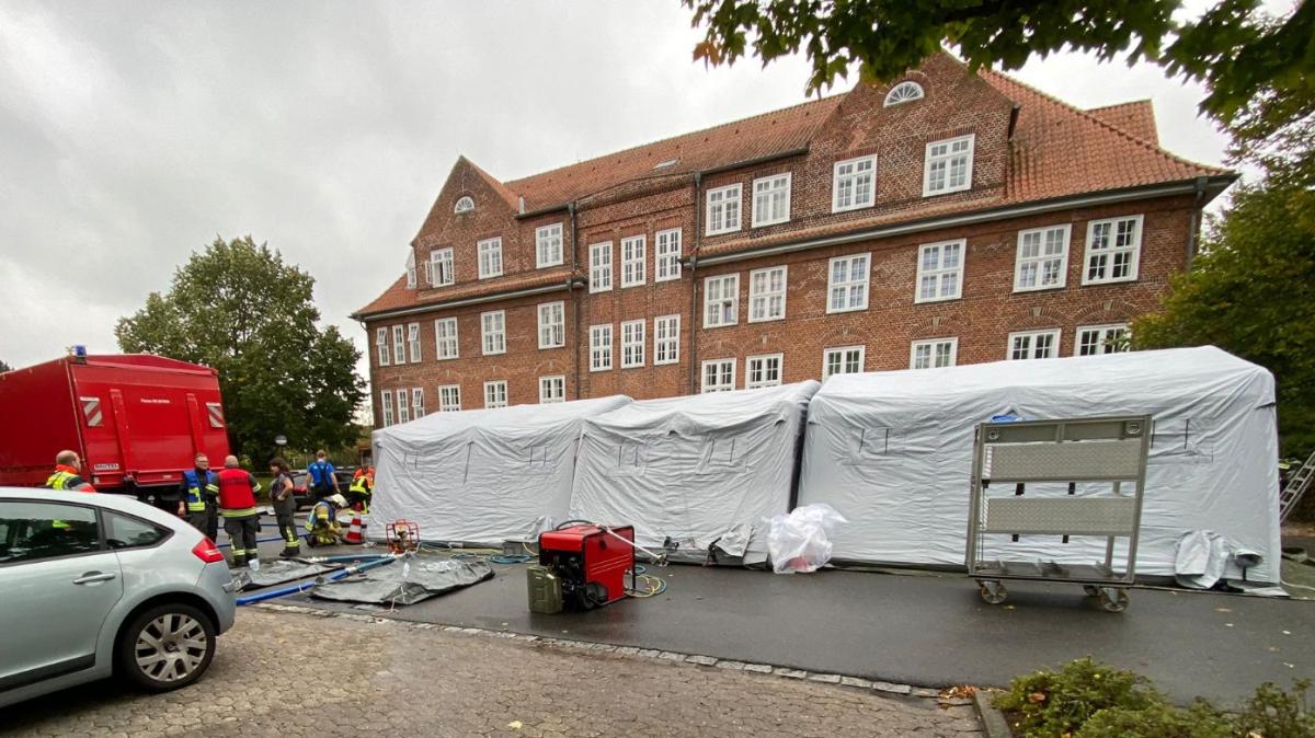 Amtsgericht Oldenburg evakuiert Großeinsatz für Polizei und Wehr SHZ