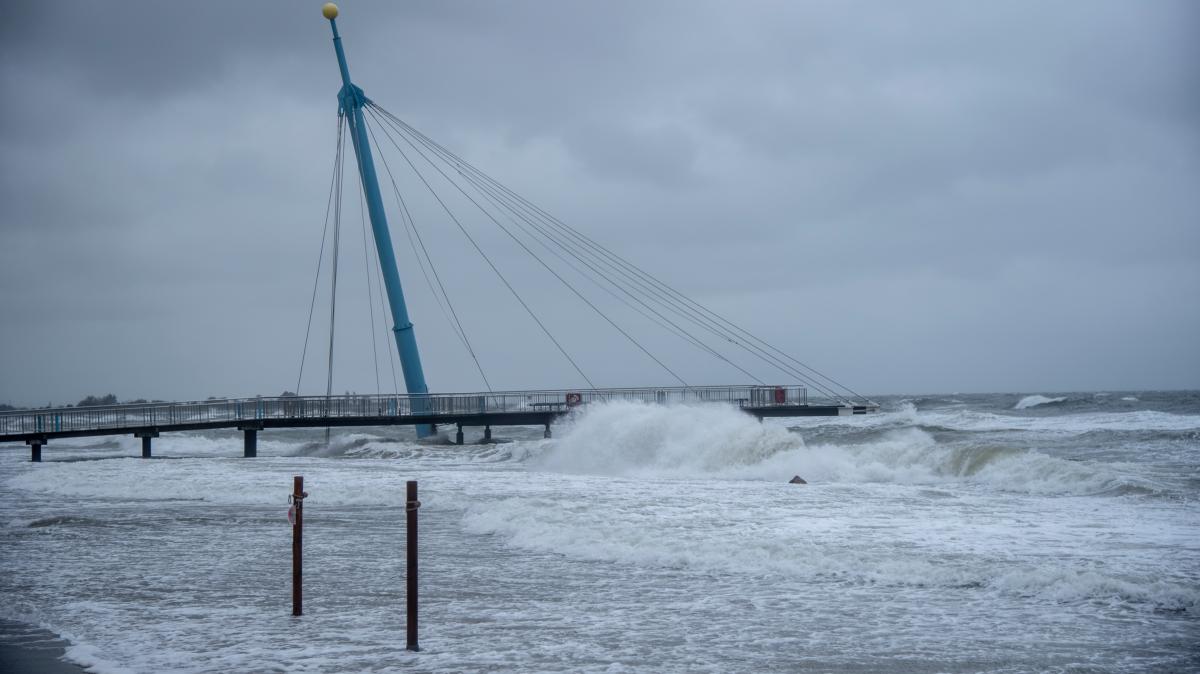 Kreis Plön warnt vor schwerer Sturmflut an seiner Ostseeküste | SHZ