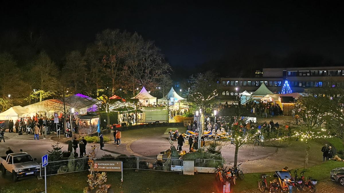 Vier Tage Weihnachtsmarkt in der Innenstadt das plant Quickborn