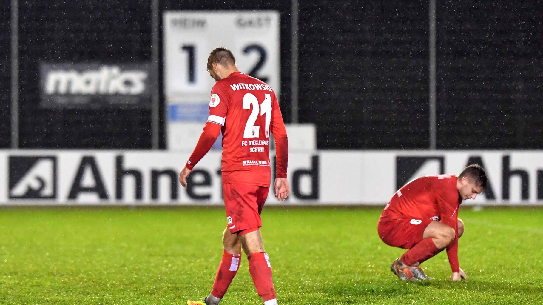 FC Mecklenburg Schwerin verliert, MSV Pampow besiegt Schlusslicht