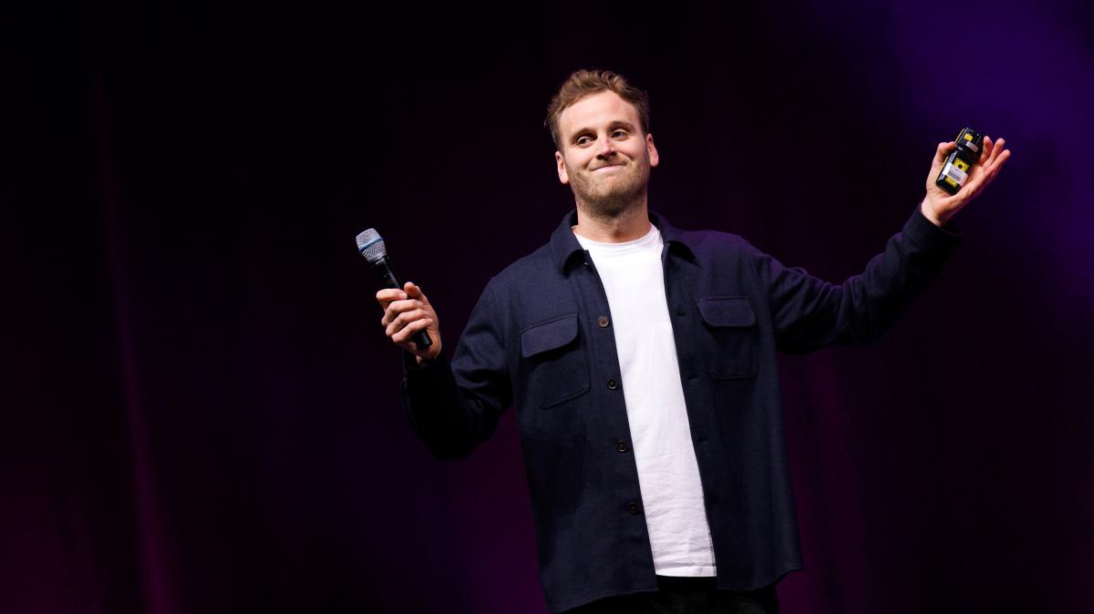 Leon Windscheid erklärt Gefühle am 18. Januar in Osnabrück NOZ