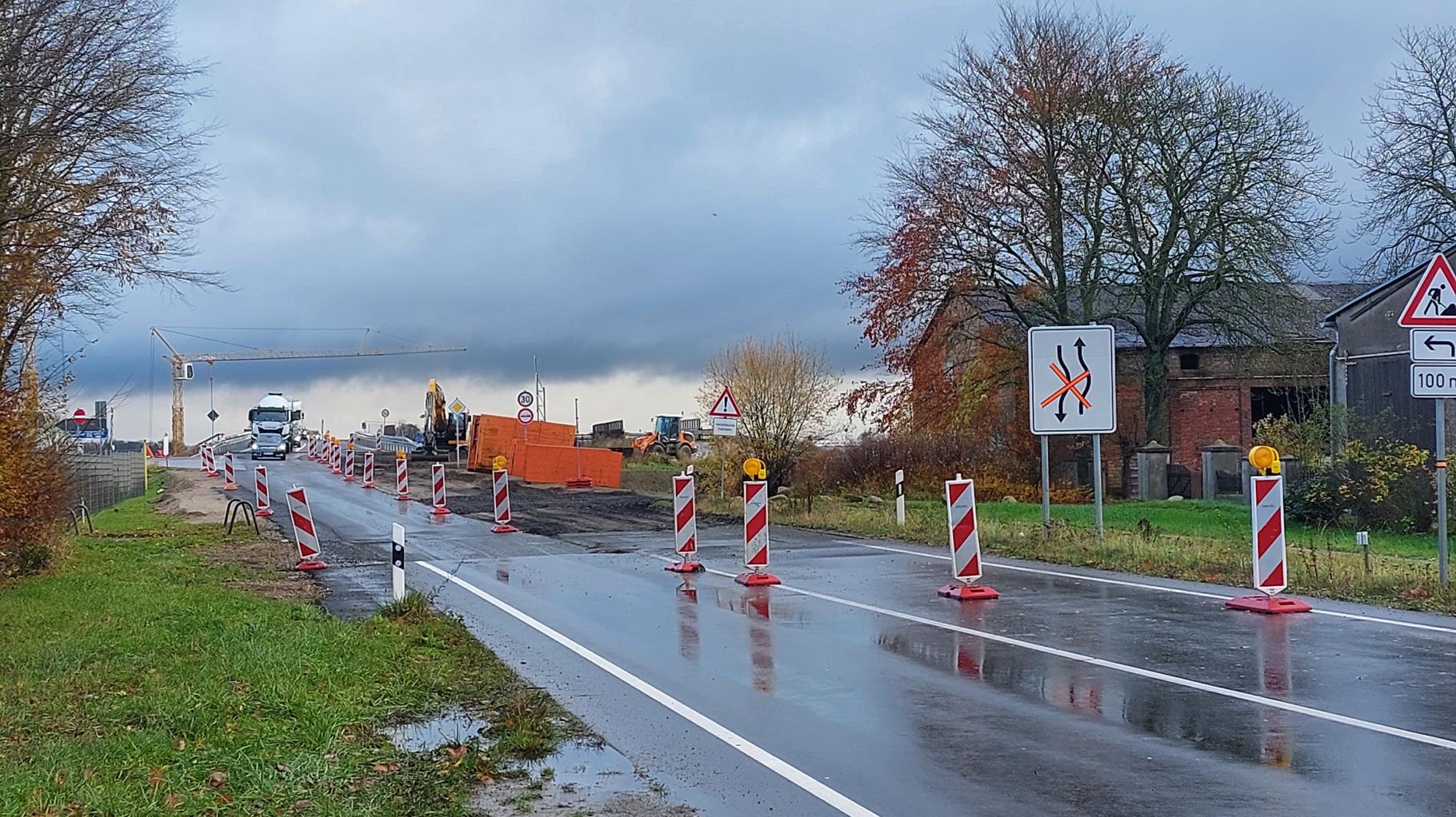 Kritzkow: Autobahnbrücke über A19 fertiggestellt – jedoch noch mit Ampelschaltung