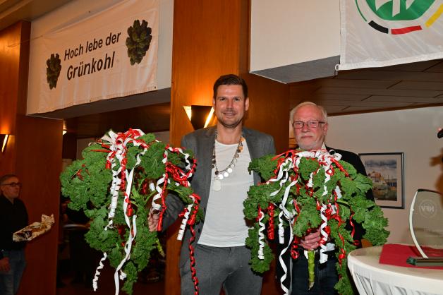 NFV Osnabrück krönt Frank zum Grünkohlkönig