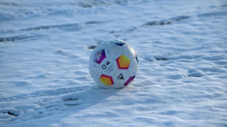 SchleswigHolsteinischer Fußballverband sagt alle Spiele ab SHZ