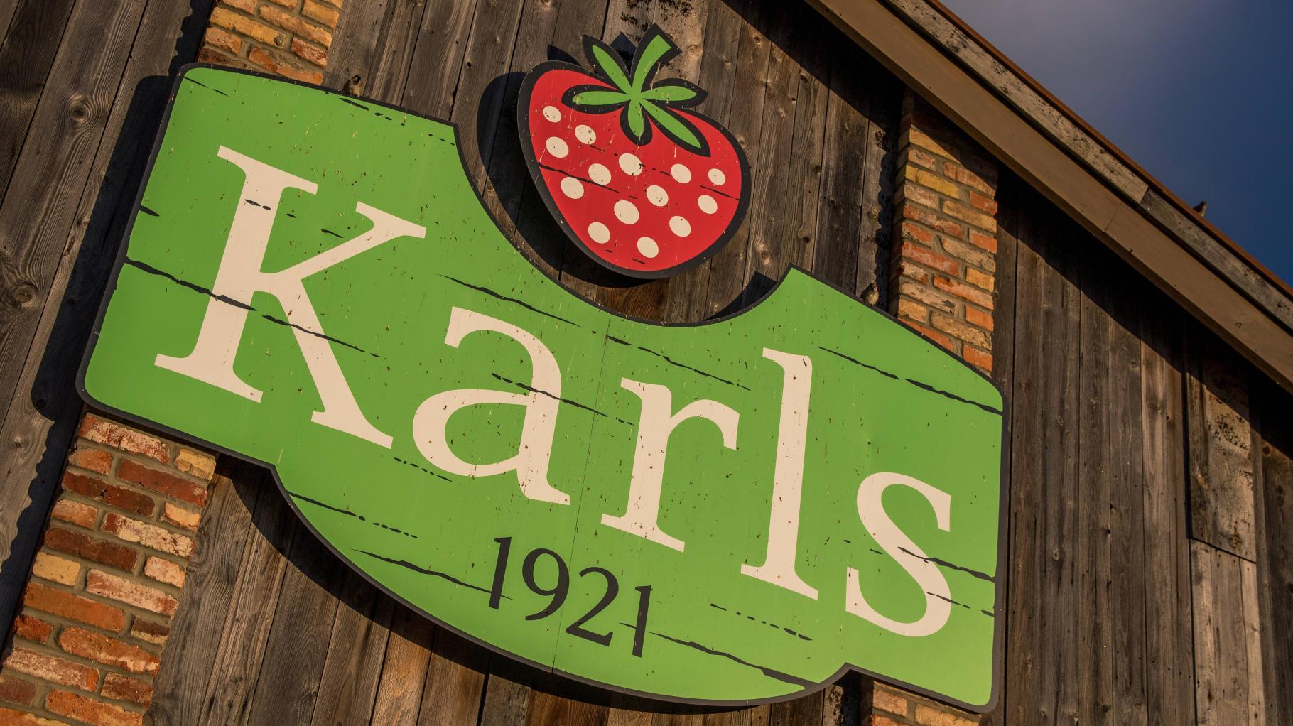 Karls Erdbeerhof bei Rostock nimmt bis zu 600 Flüchtlinge auf