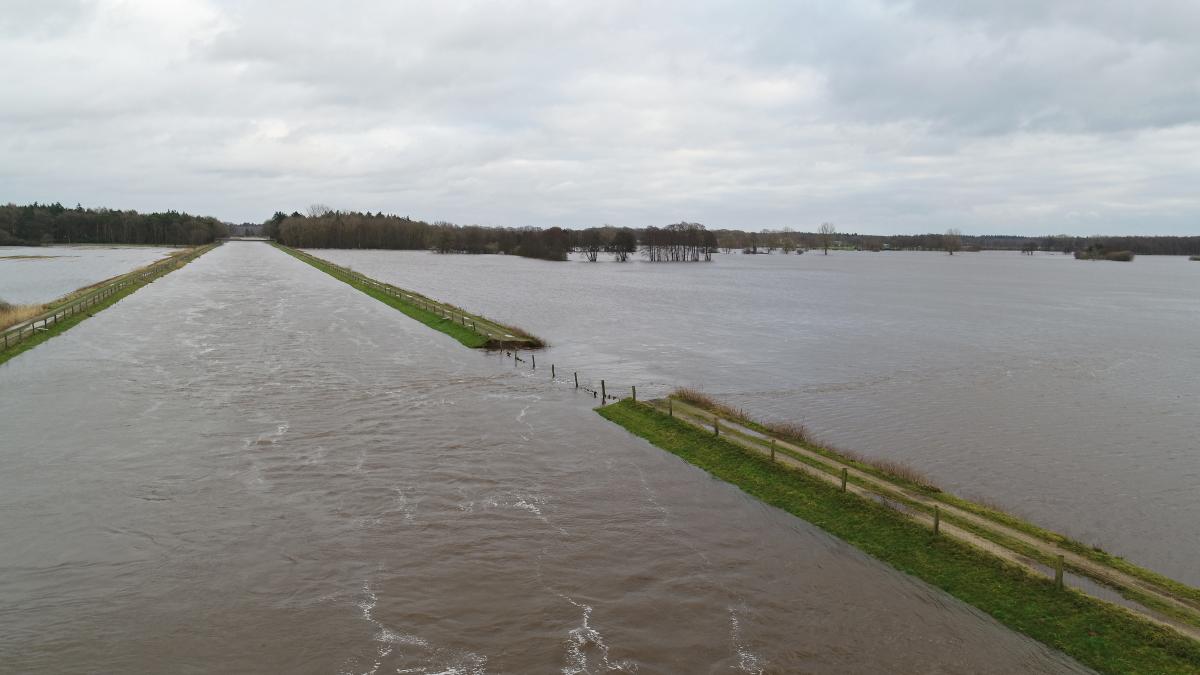 Hochwasser in Herzlake: Deich zur Hase in Löningen gebrochen | NOZ