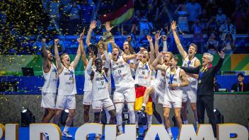 Basketball Manila Pasay 10.09.2023 FIBA Basketball World Cup 2023 Weltmeisterschaft der Männer Finale Deutschland (GER) 