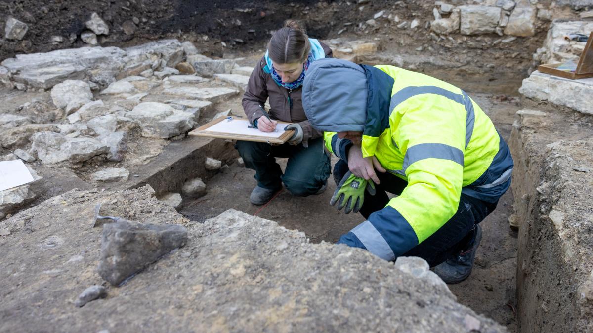 Archäologische Grabungen an der Rolandsmauer in Osnabrück