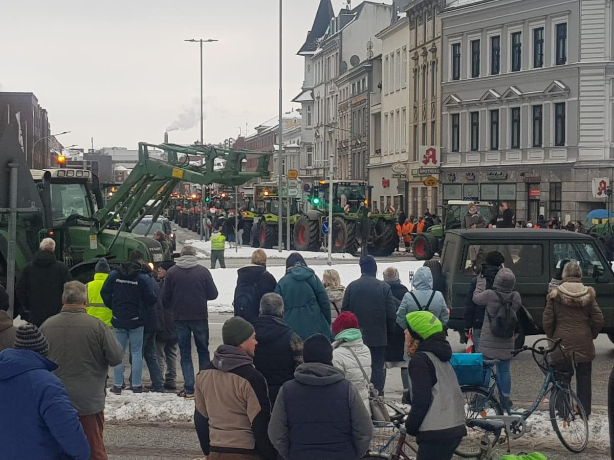 Autoaufkleber Die Ampel muss weg Protest Bauern Regierung in Kreis  Ostholstein - Bad Schwartau