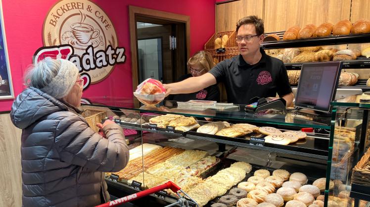 Neuer Bäcker in Sternberg: Bäckerei Kadatz eröffnet Filiale | SVZ