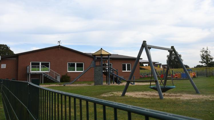  Langeln will seinen Kindergarten jetzt selbst und allein bauen Illustration 