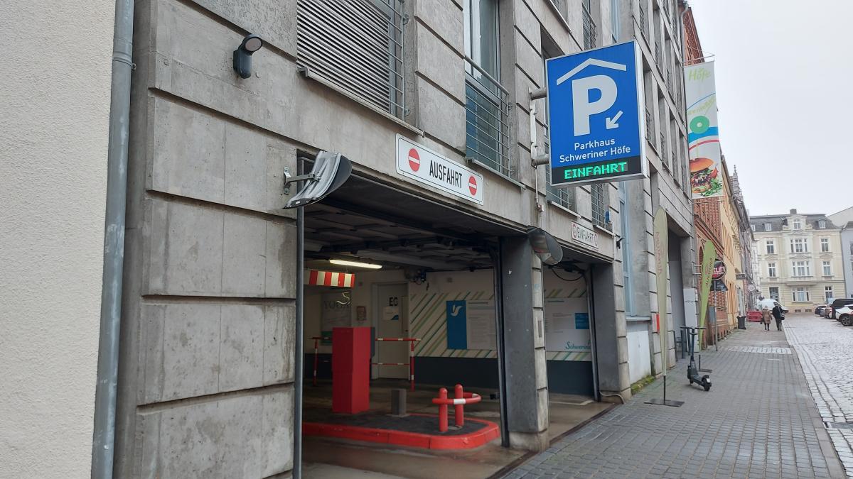 Was Kostet Das Parken Im Parkhaus Am Bahnhof Im Guetersoh www.svz.de