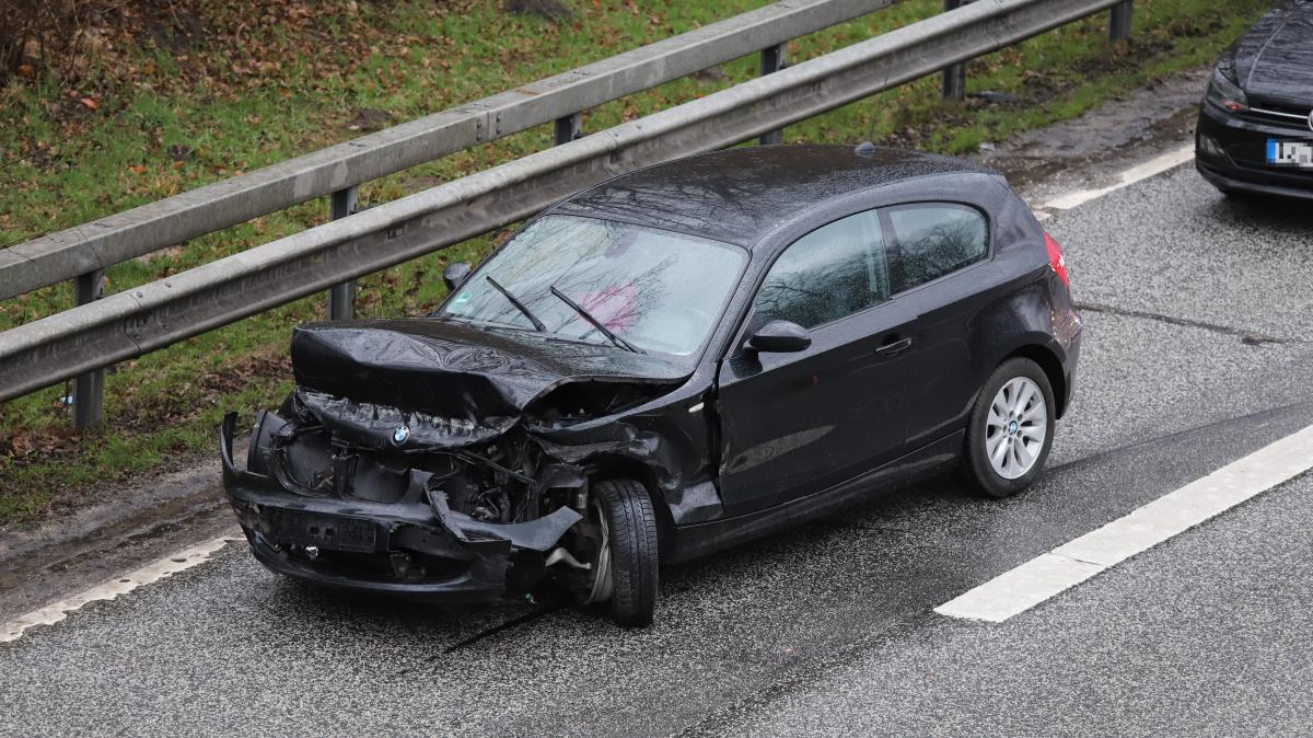 Unfall Auf A23 Bei Pinneberg: Wieder Stau Im Feierabendverkehr | SHZ