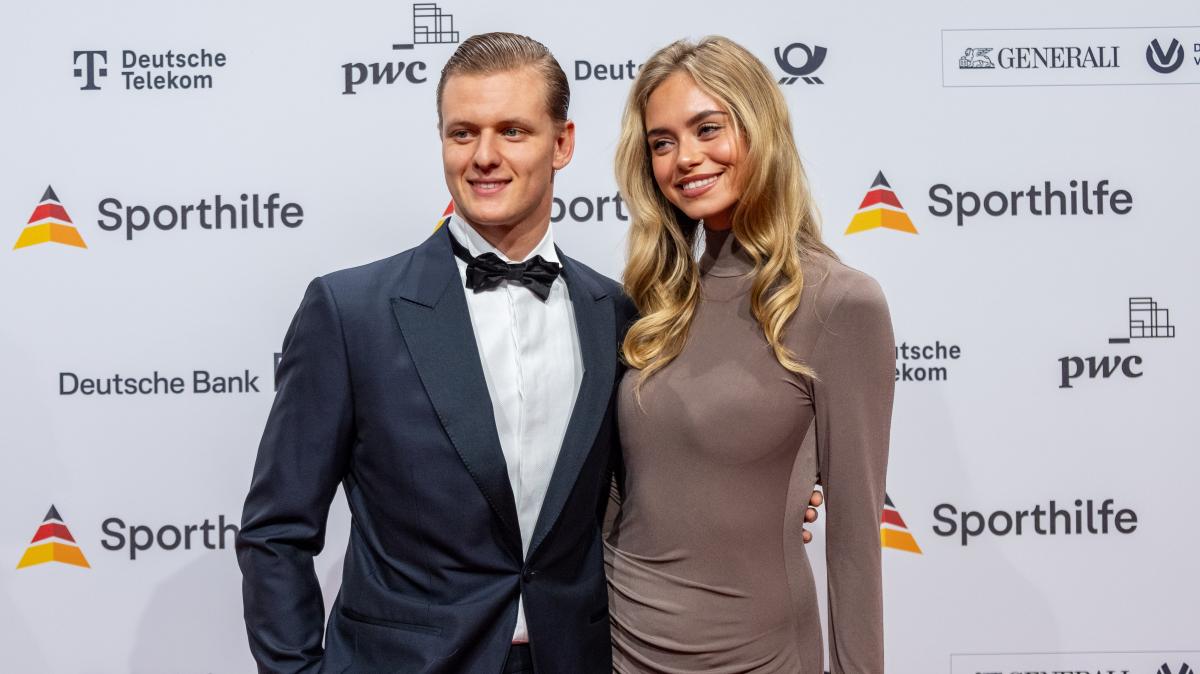 Mick Schumacher zeigt sich mit Freundin: Wer ist Laila Hasanovic?
