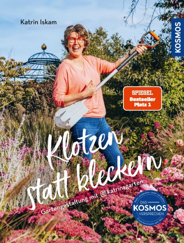 Katrin Iskam von „Katrins Garten“ liest in Melle Humor im Garten