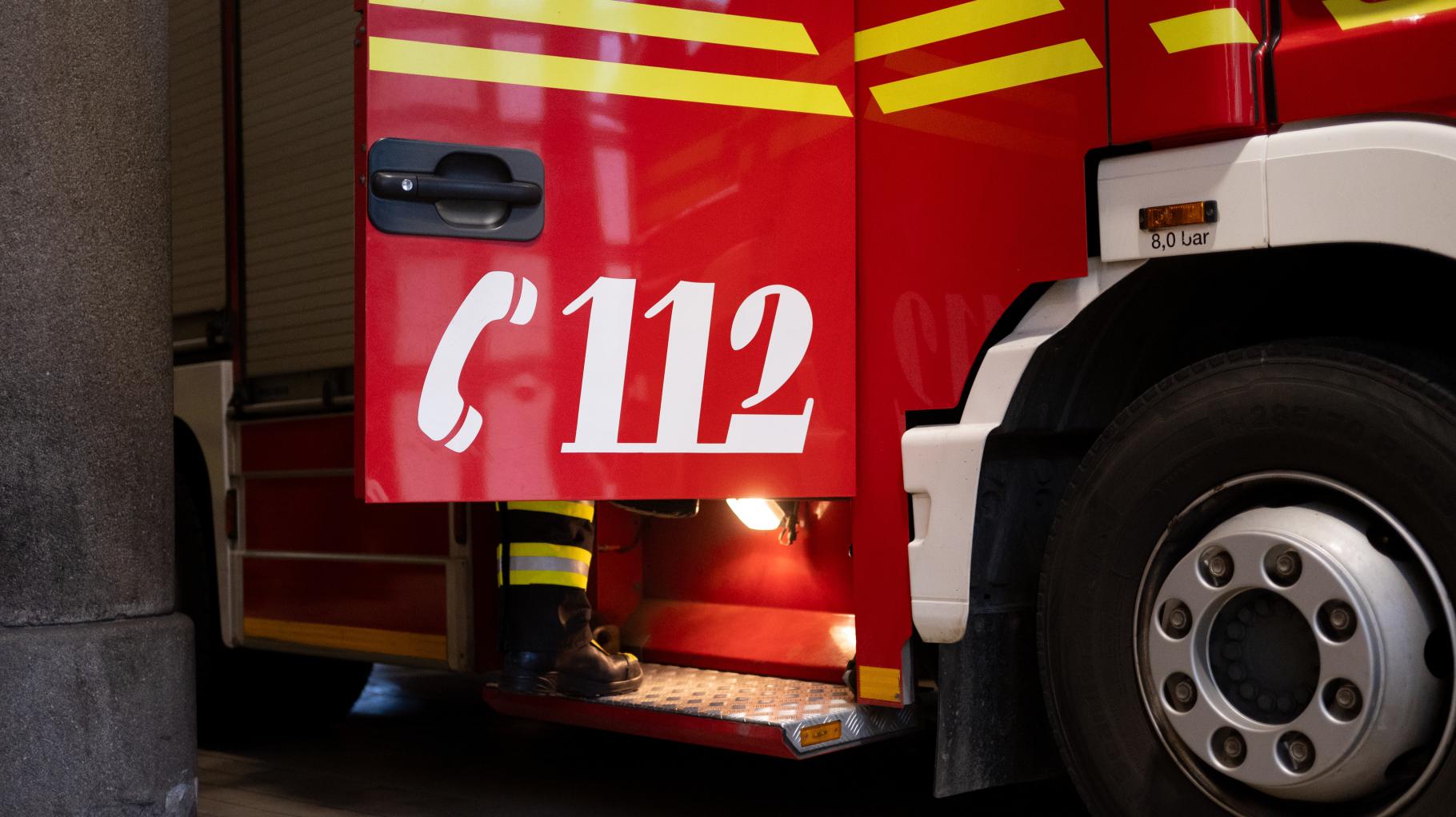 Erneut Fahrzeug in Rostock angezündet: Feuer an Hinterrad von Transporter gelegt