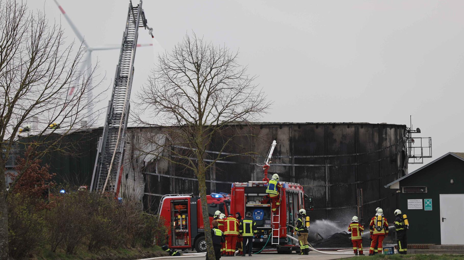 Feuer in Biogasanlage in Fienstorf bei Rostock ausgebrochen
