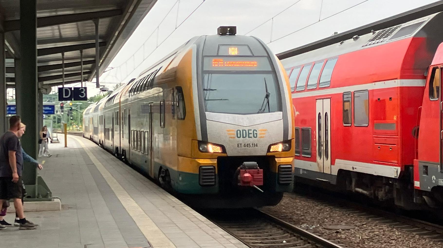 Bahn-Strecke dicht: Berlin- und Hamburg-Pendler aus MV länger unterwegs
