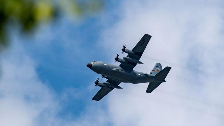 Gaza Luftbrücke Was Die Welt Nicht Sieht Die Wahrheit Über Die Luftwaffe Flugzeuge - me4993r