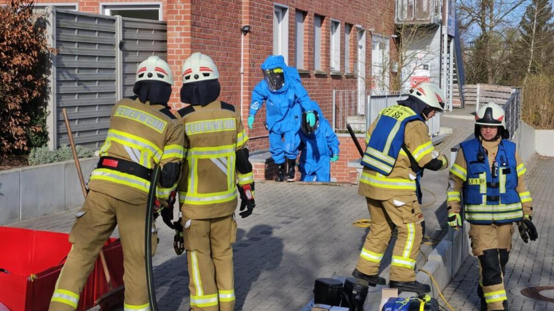 Chlorgasaustritt löst großen Feuerwehreinsatz in Schwerin aus