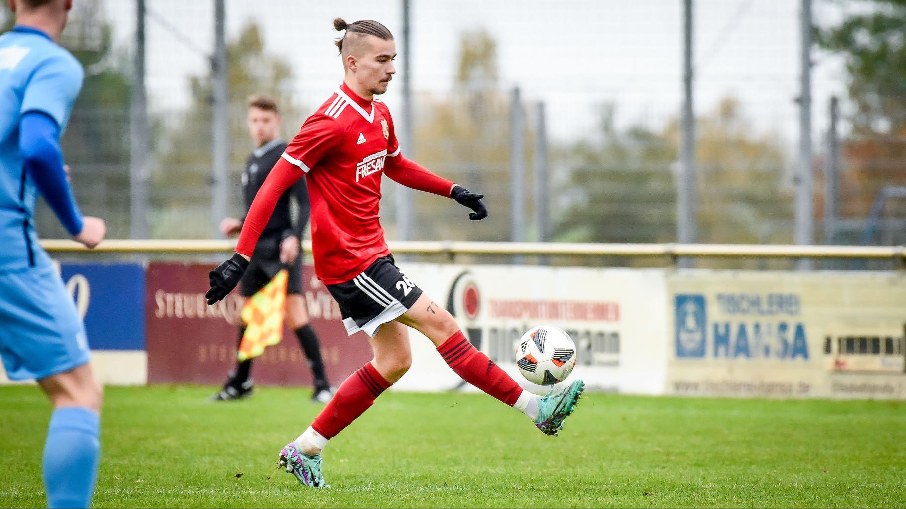 Fußballer des Doberaner FC triumphieren beim FC Mecklenburg Schwerin